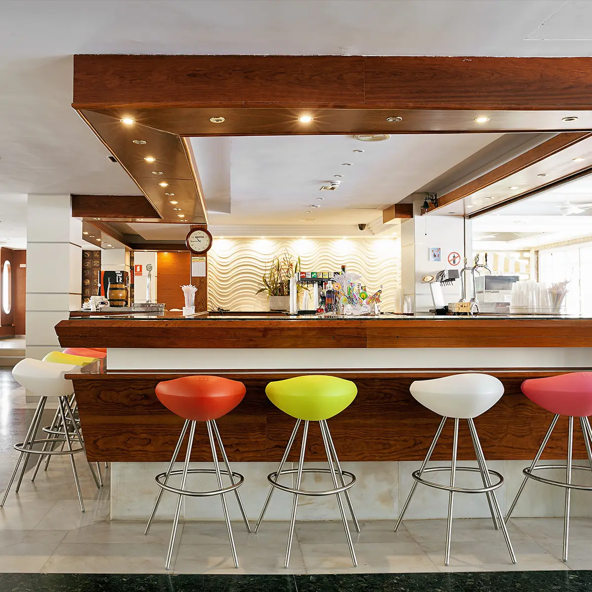 Bar Hotel Mariant Bar Hotel Mariant